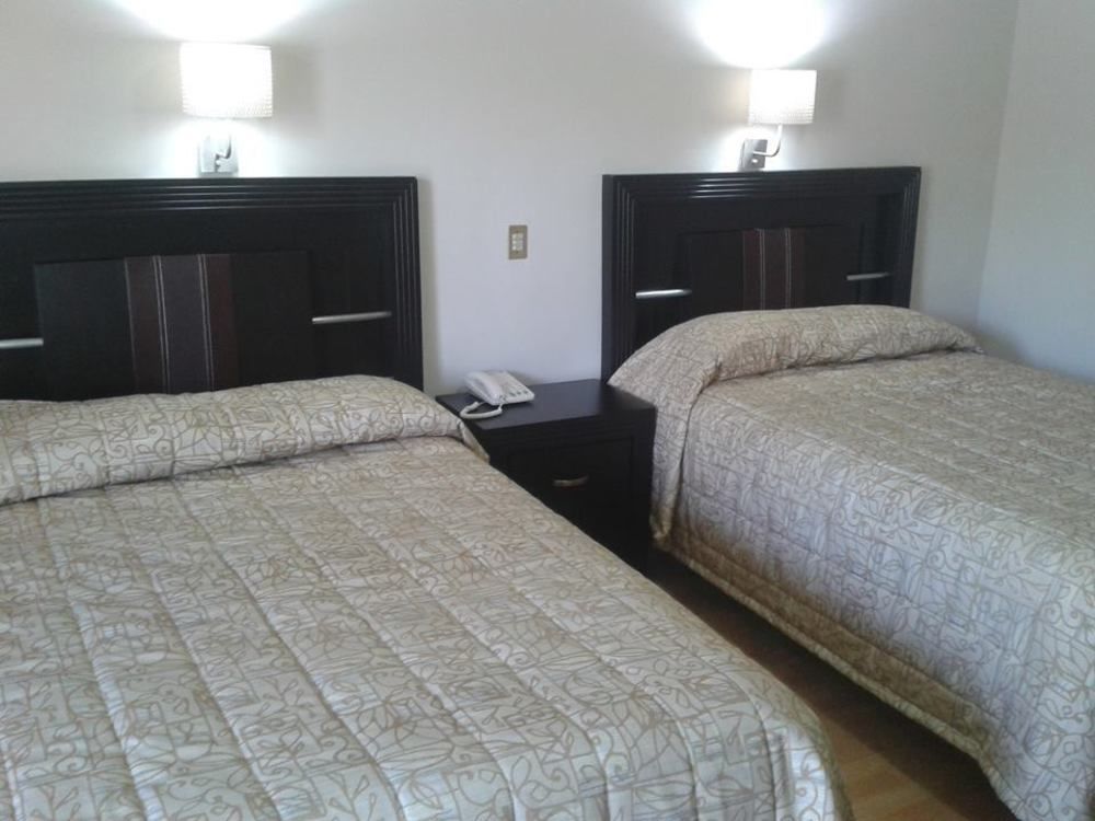 Capital O 88 Inn San Nicolás de los Garzas Eksteriør bilde